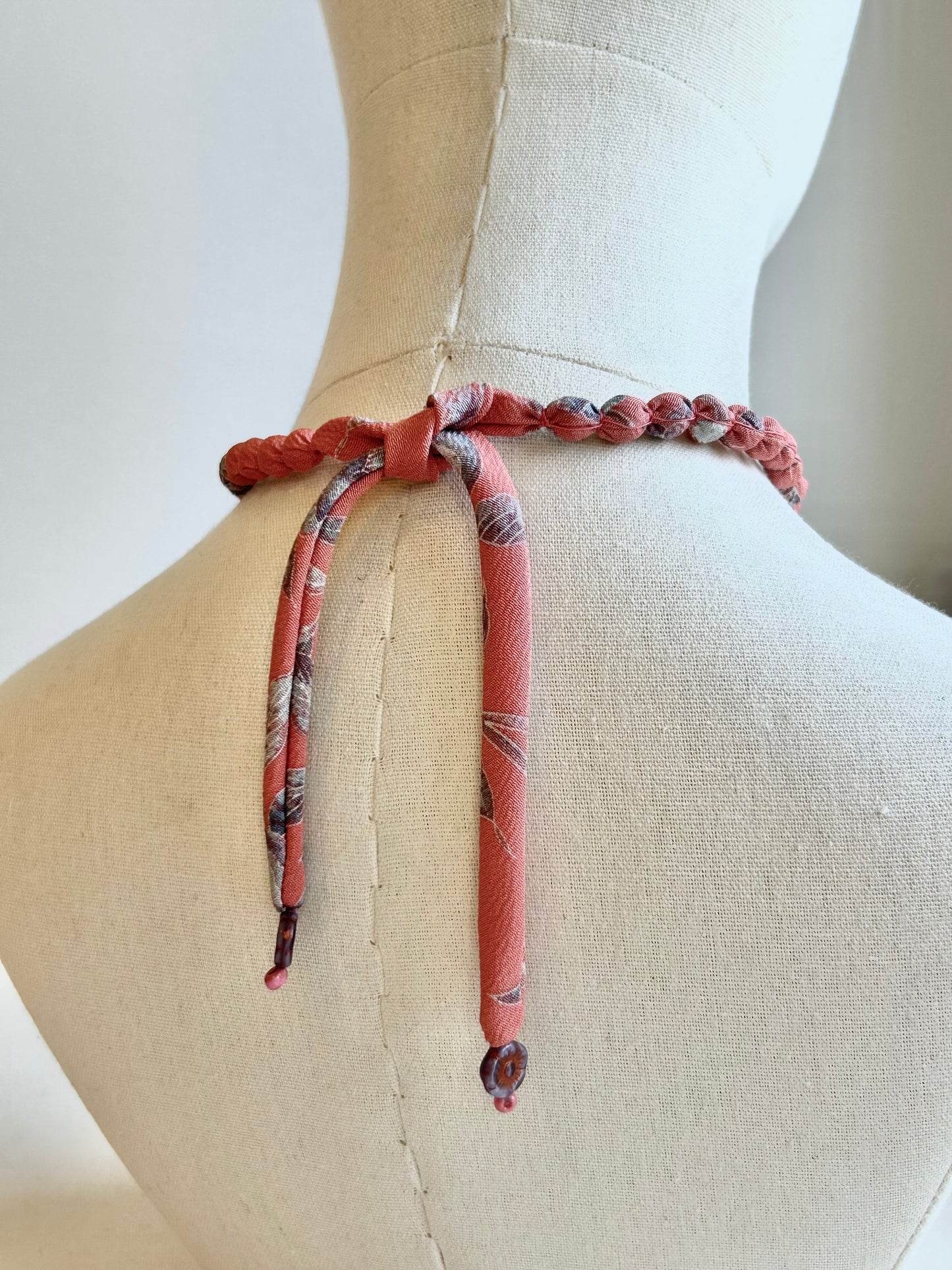 Collar MIKA -Rosa Coral