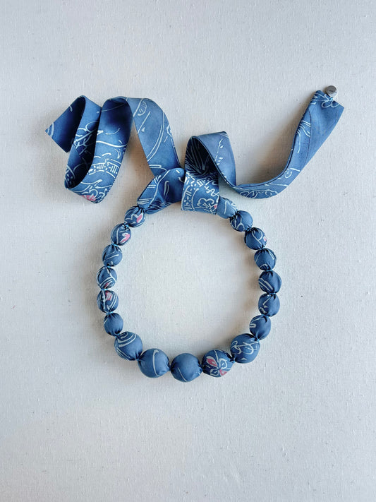 Collar KIRA - Jarrón en azul