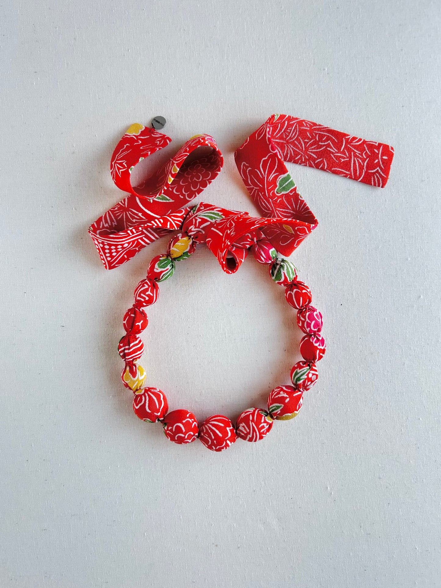 KIRA Necklace -Scarlet Kiku