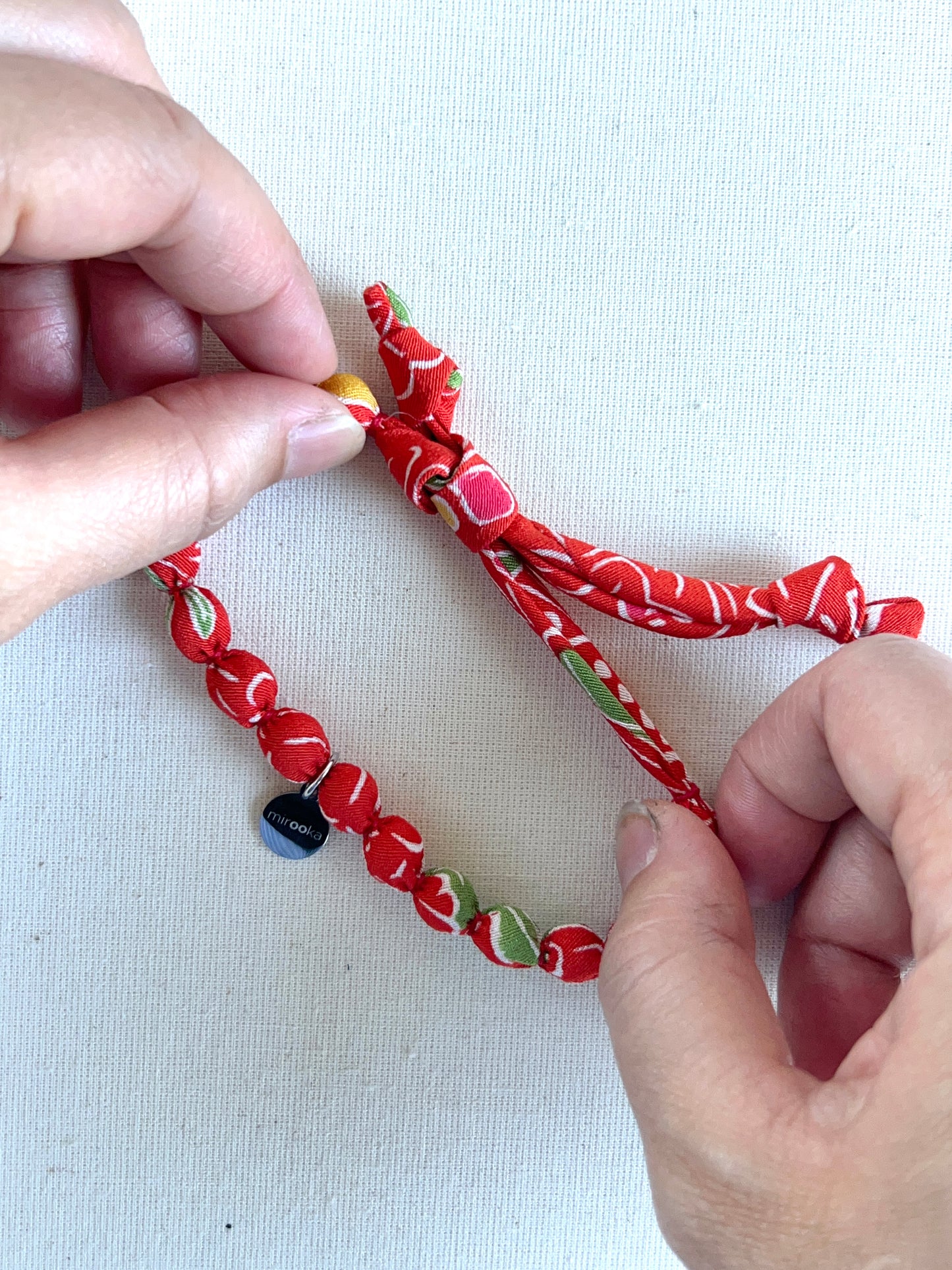 HAGI Bracelet -Scarlet Kiku
