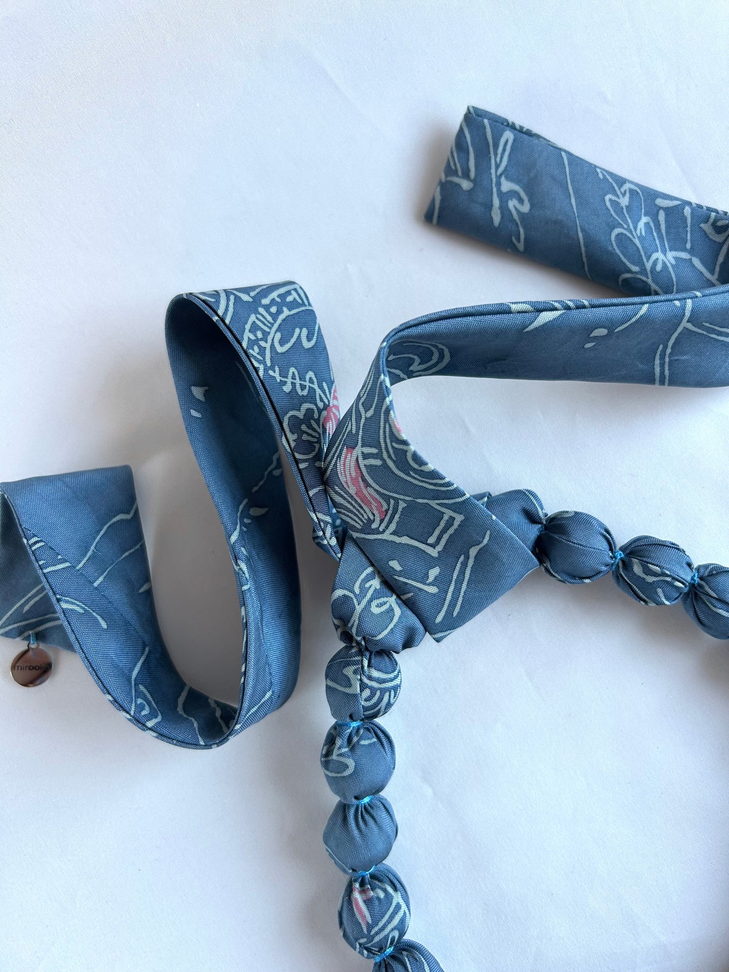 KIRA Necklace -Vase in Blue