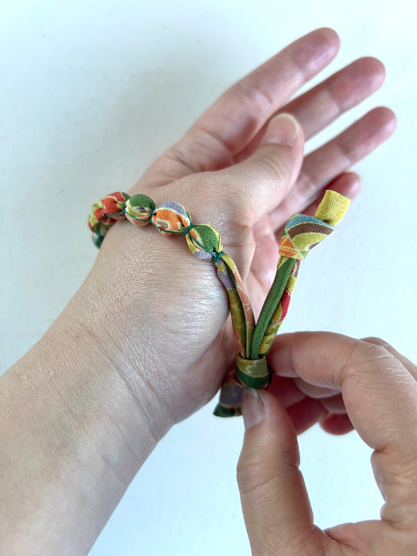HAGI Bracelet -Festive Green