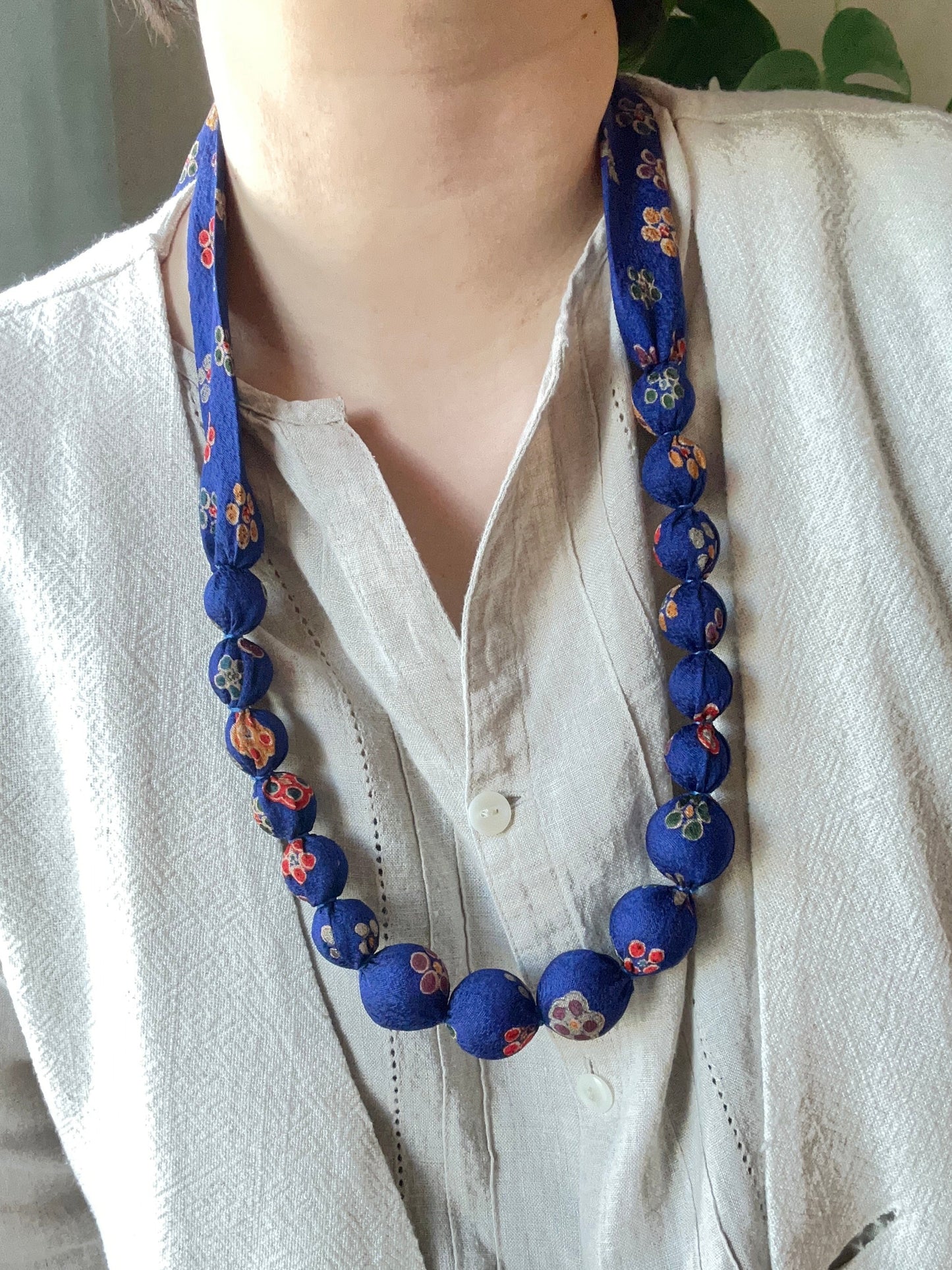KIRA Necklace -Royal Bloom