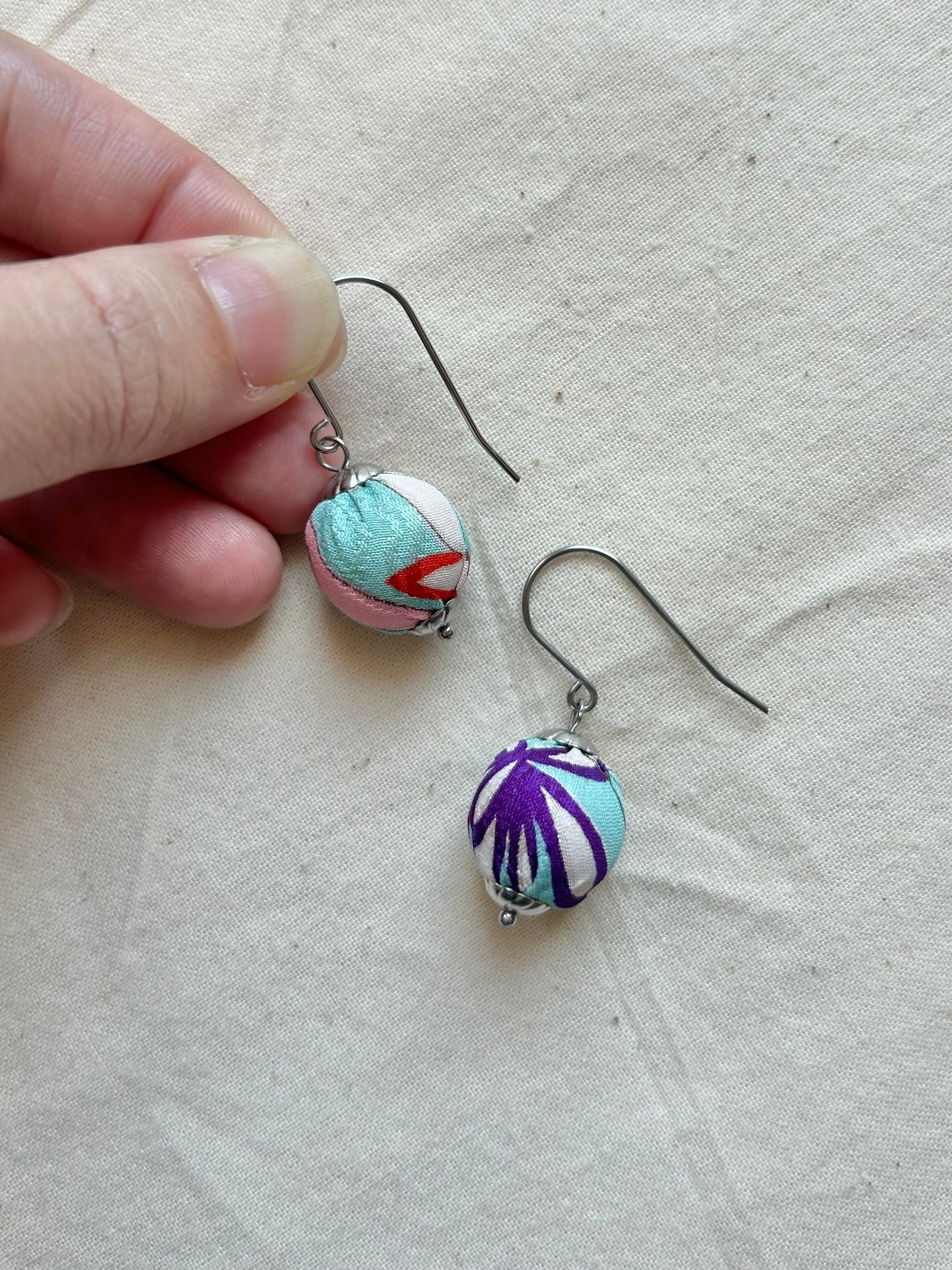 Boucles d'oreilles KIRA - Mélange léger Fleur Bonbon