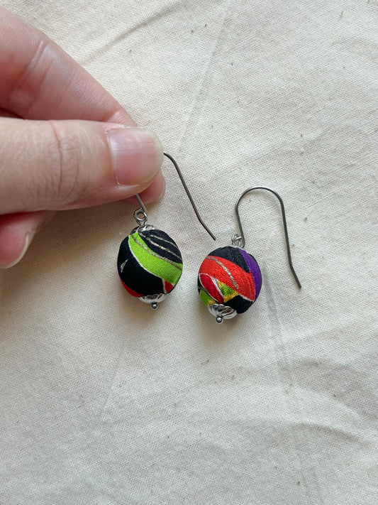 KIRA Earrings -Flower Candy Dark Mix