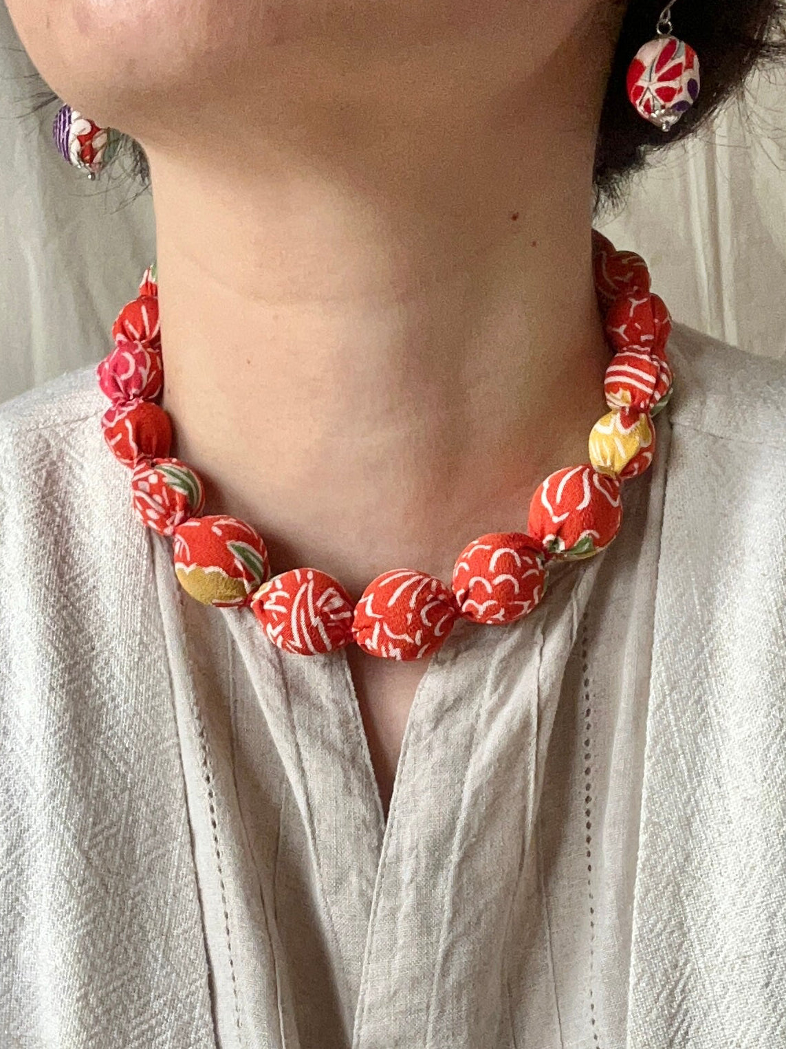 KIRA Necklace -Scarlet Kiku