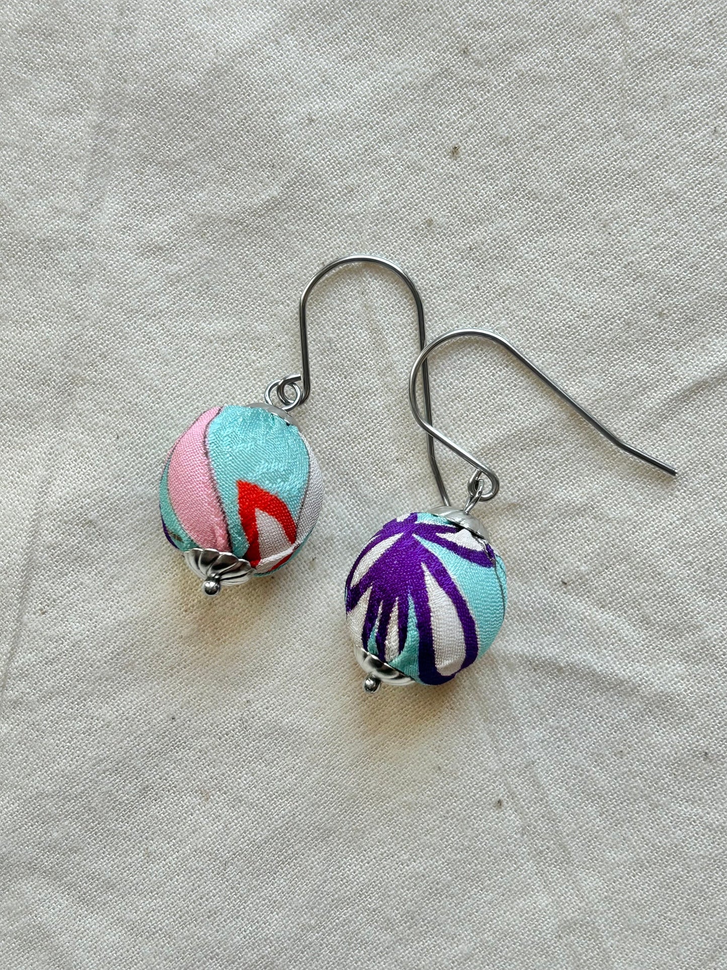 Boucles d'oreilles KIRA - Mélange léger Fleur Bonbon