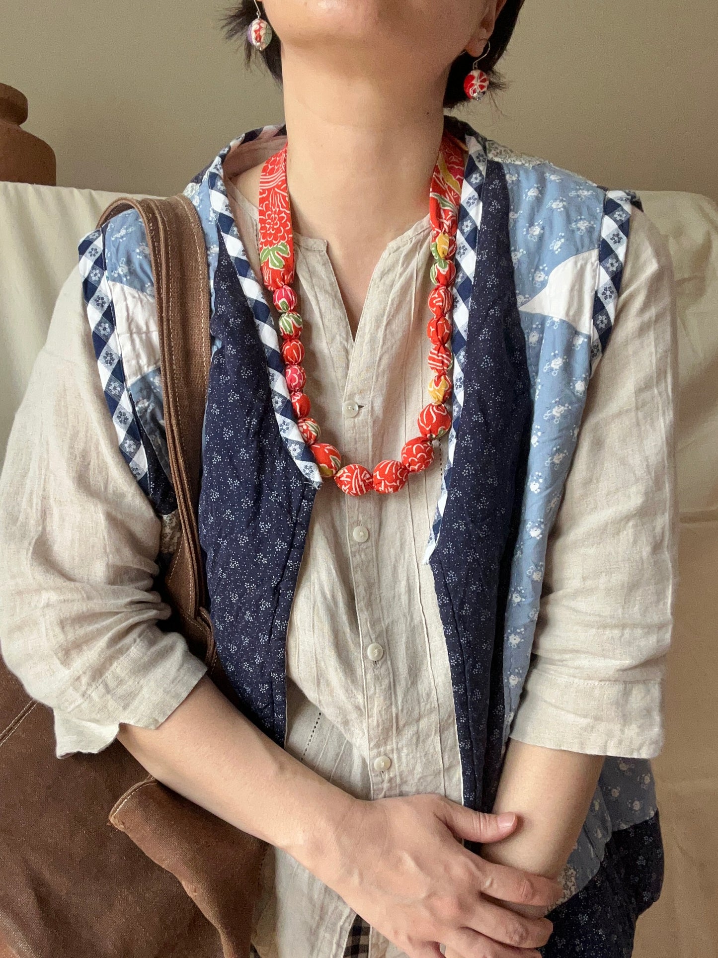 KIRA Necklace -Scarlet Kiku
