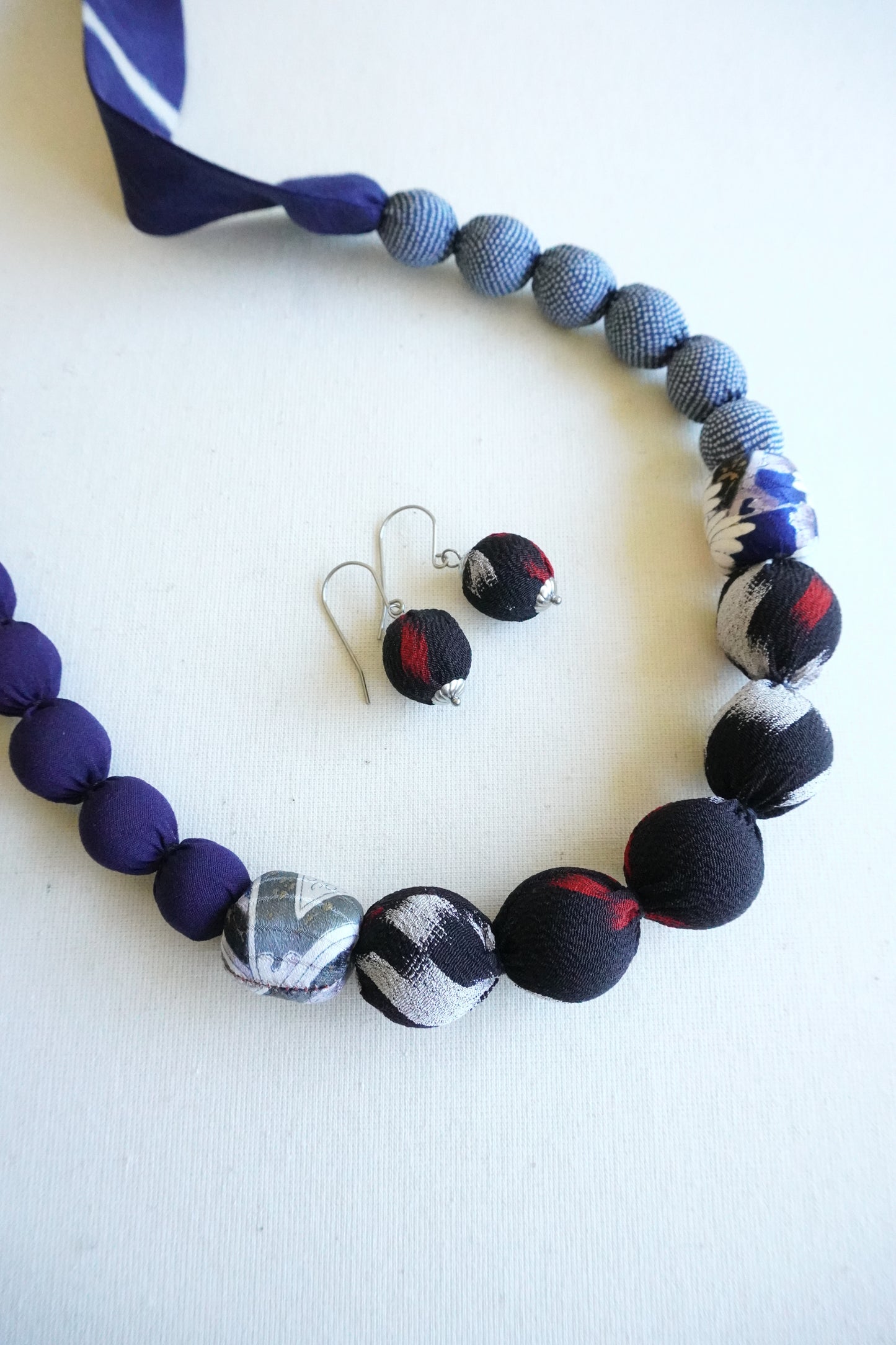 KIRA Necklace -Mosaic