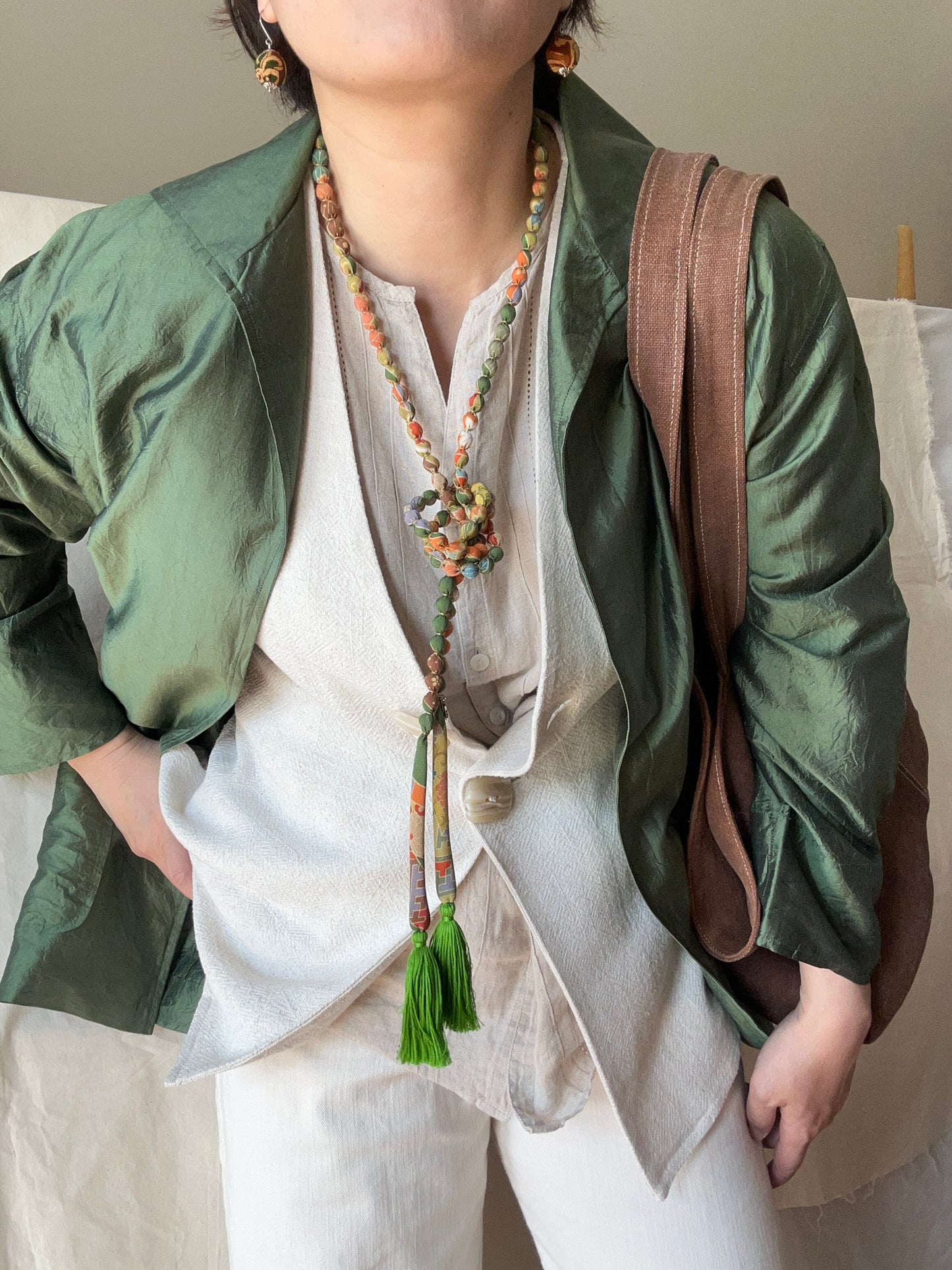 Collar SAKURAKA - Verde Festivo